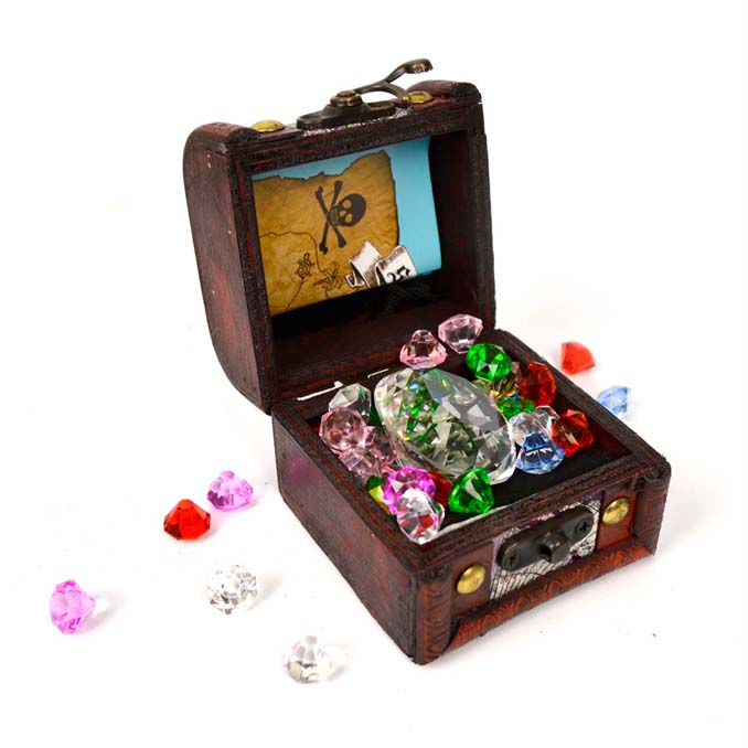 01_Skattekiste med diamanter-2.jpg