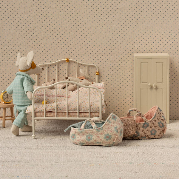 Maileg Babytrage, Baby Maus - blau