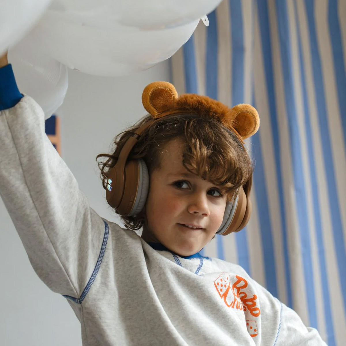 02_Kidyears Høretelefon, Bjørn-3.jpg