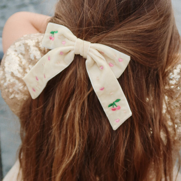 Konges Sløjd Haarspange Samt-Schleife mit Perlen, pearled ivory