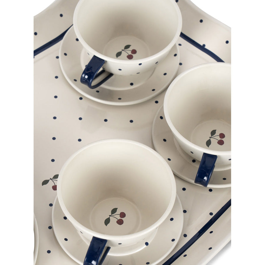 02_Konges Sløjd Te Party, Blue Dot-2.jpg