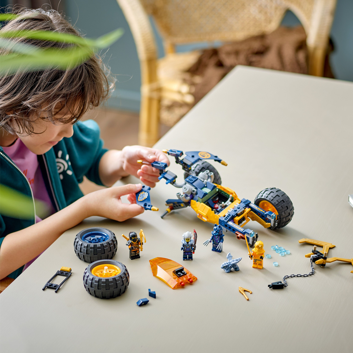 02_LEGO® Arins ninja off-roader-2.png