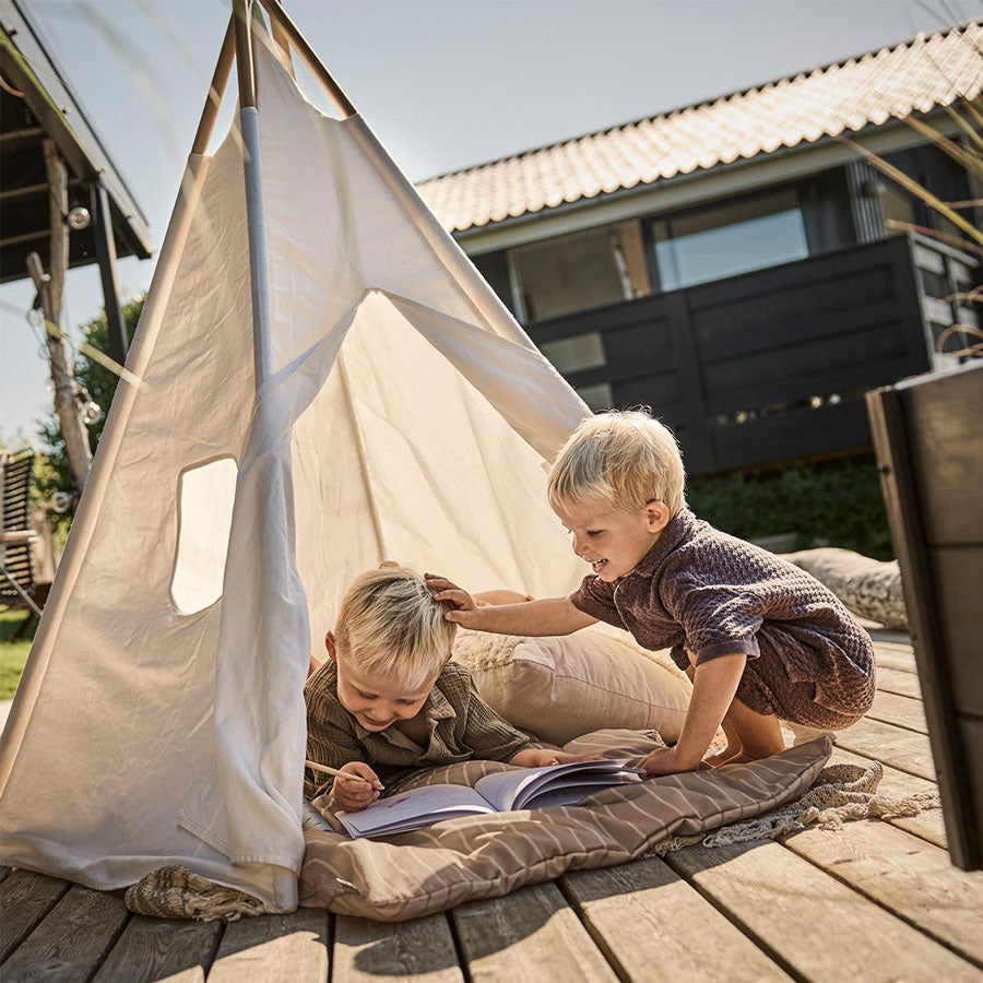 02_Leander juniorsengetøj, organic, Woodland cappuccino 1.jpg