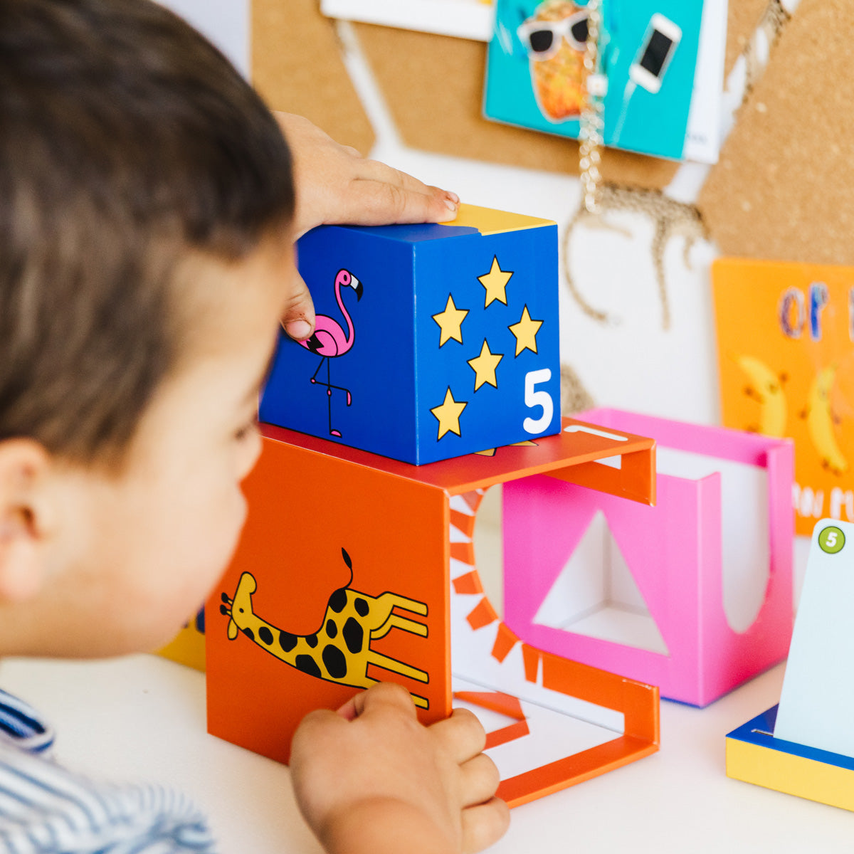 02_Smartgames, Peek-a-Zoo.jpg